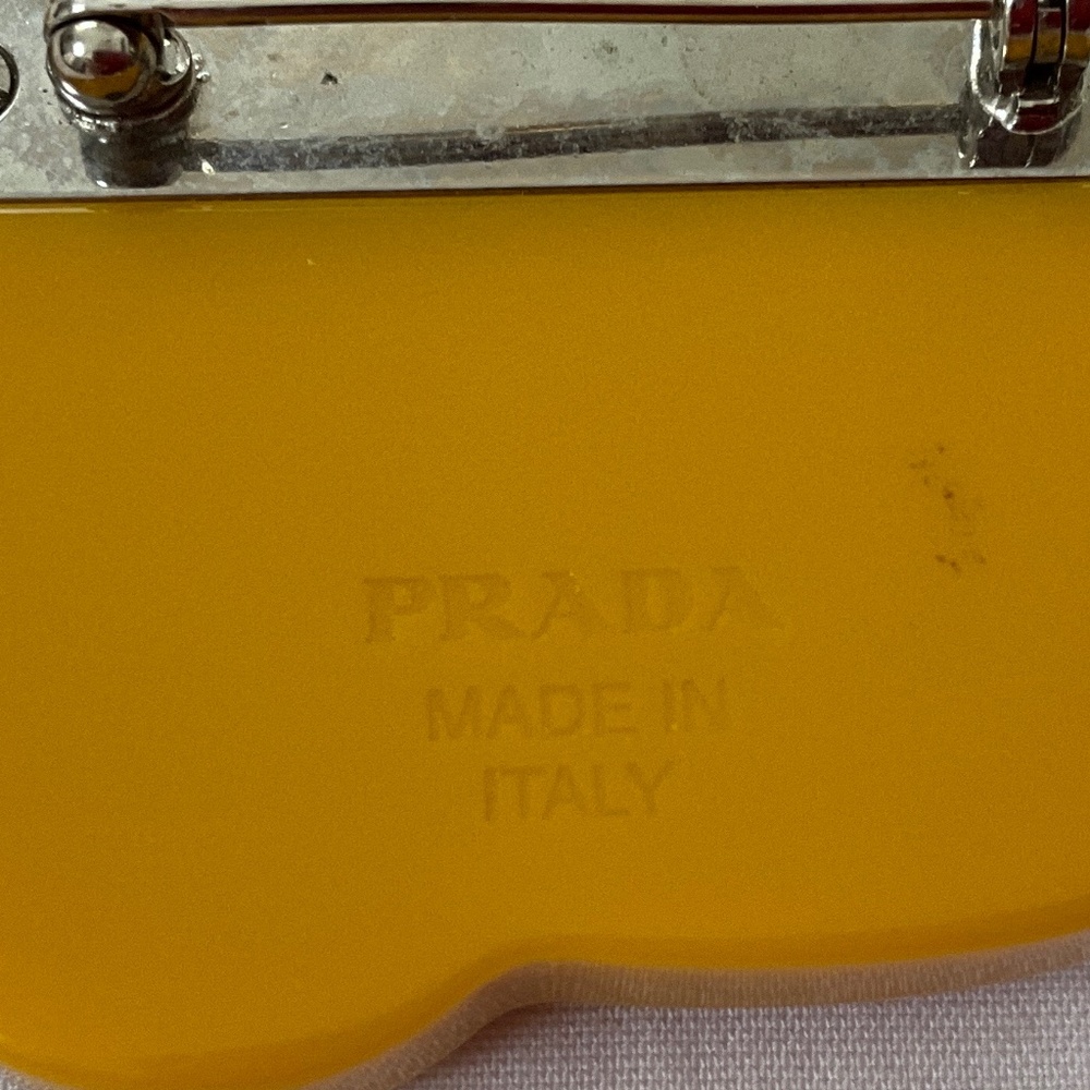 PRADA Telephone Bag Pin Brooch - Picture 5 of 6